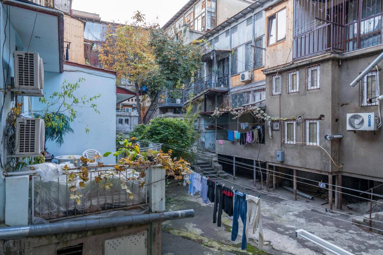 Irina'S Cozy Apartment In Old Tbilisi Exterior photo